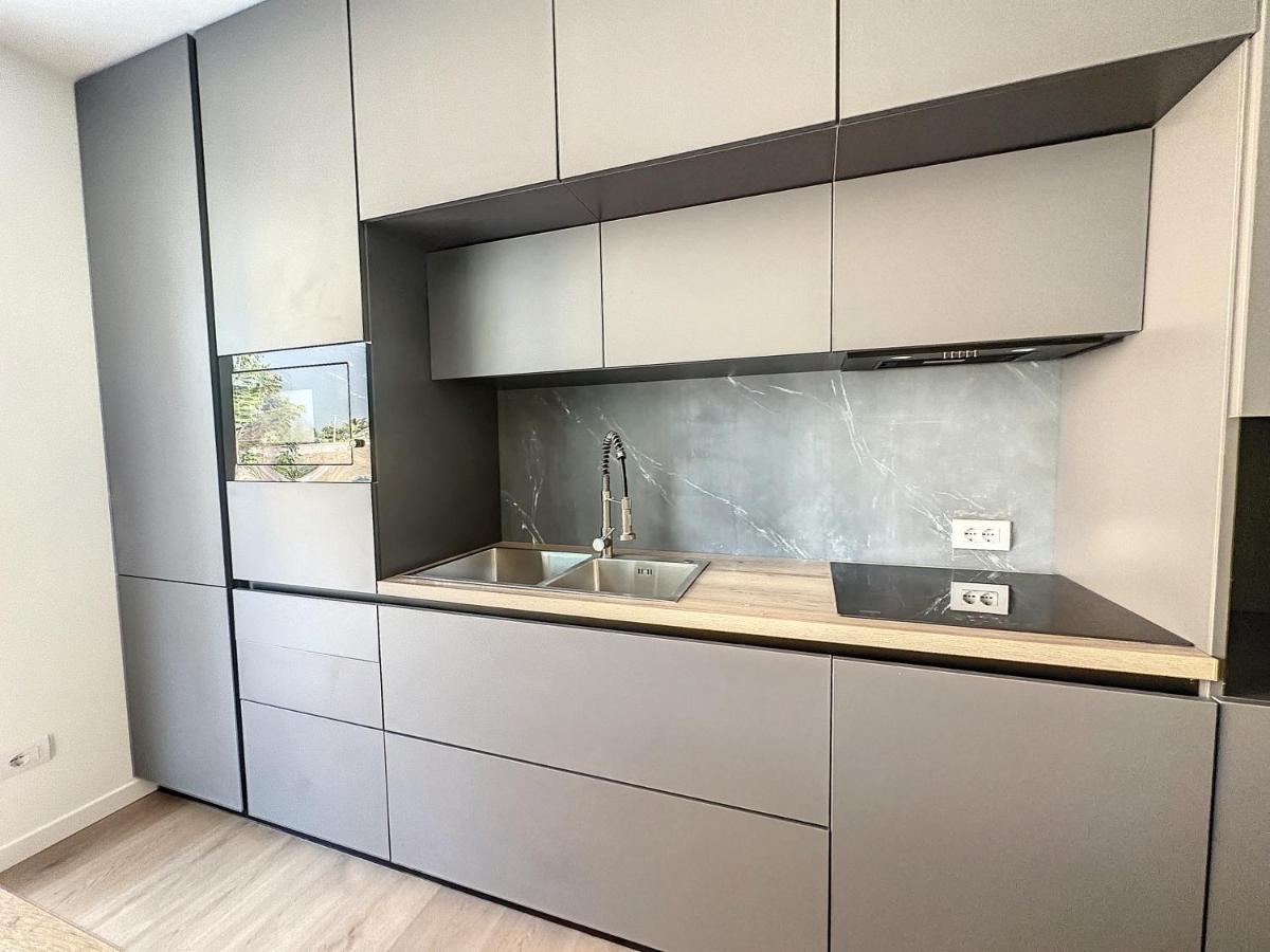Ad Suite Apartment Riva del Garda Luaran gambar