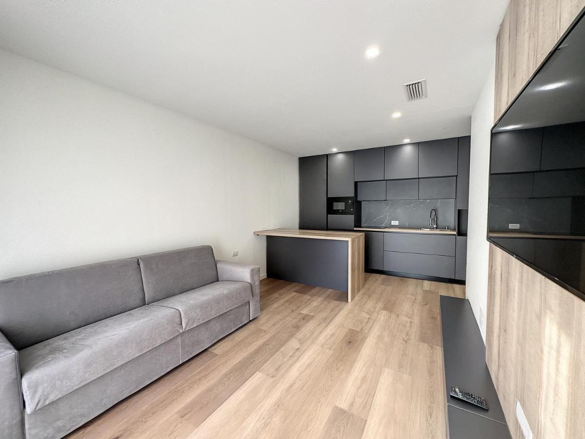 Ad Suite Apartment Riva del Garda Luaran gambar