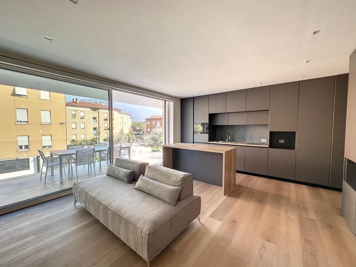Ad Suite Apartment Riva del Garda Luaran gambar