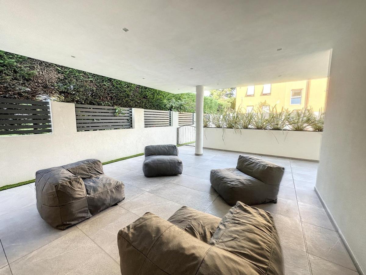 Ad Suite Apartment Riva del Garda Luaran gambar
