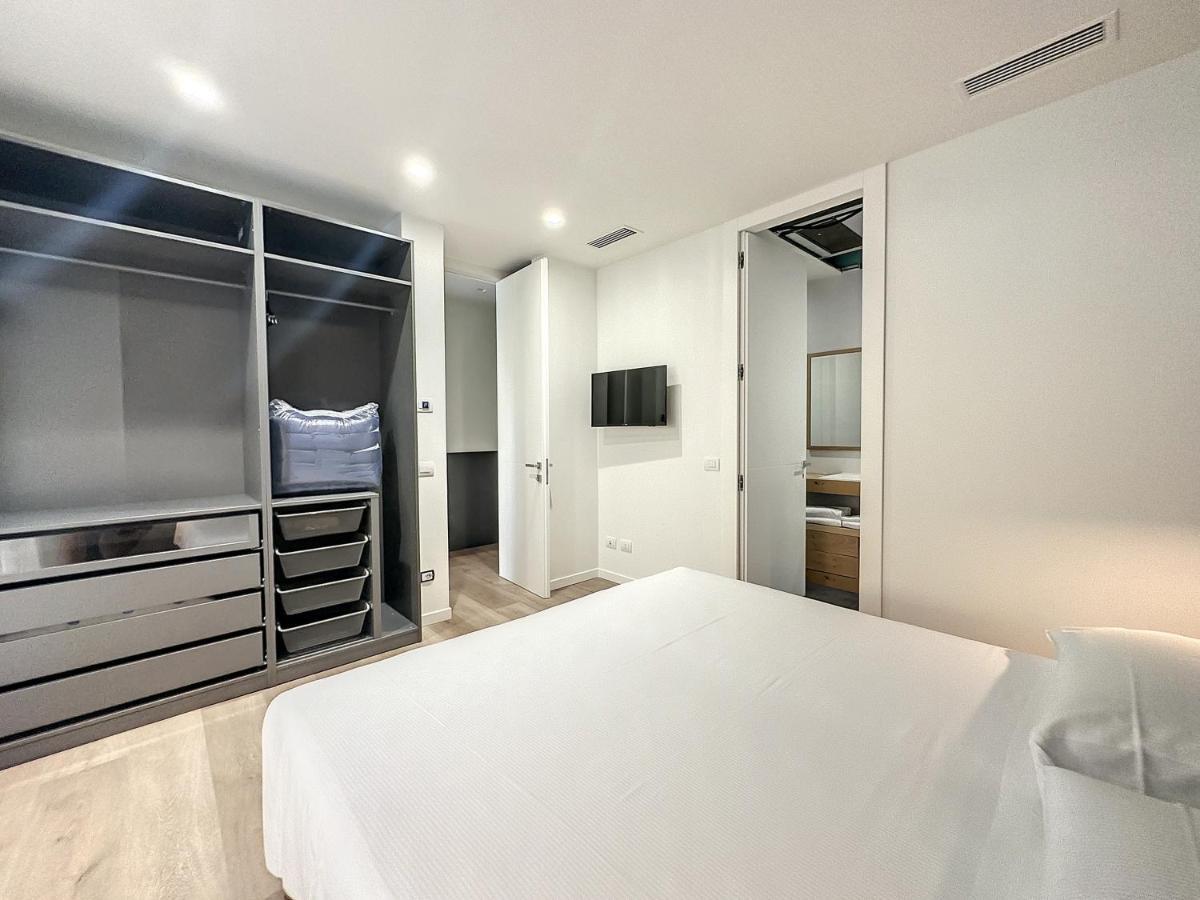 Ad Suite Apartment Riva del Garda Luaran gambar