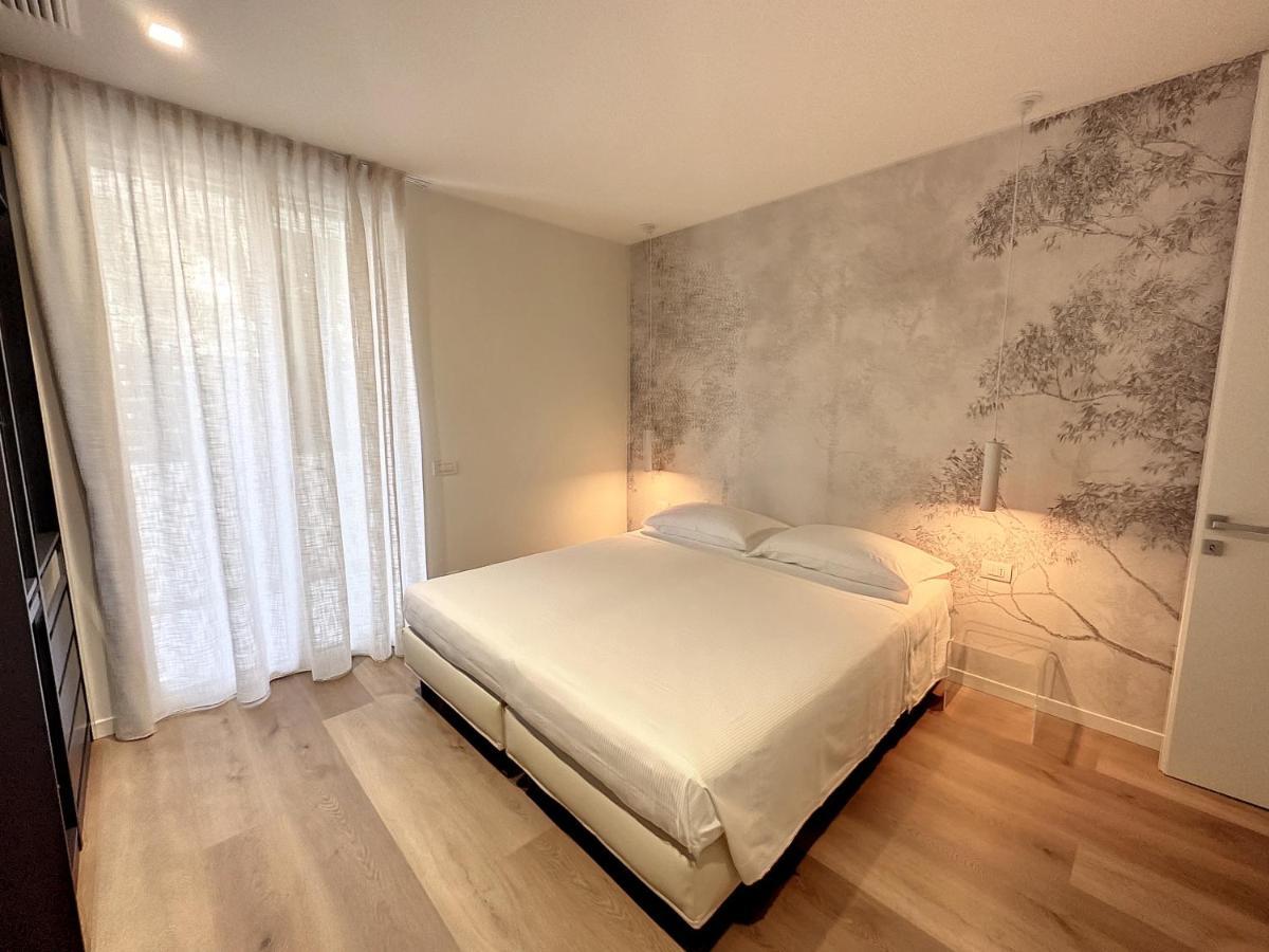 Ad Suite Apartment Riva del Garda Luaran gambar