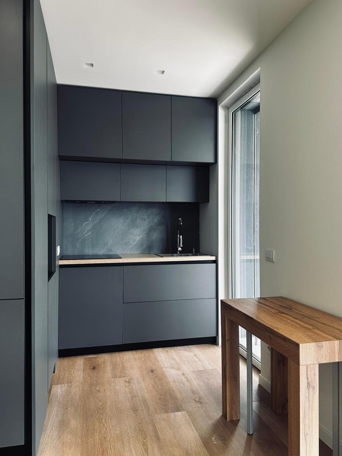 Ad Suite Apartment Riva del Garda Luaran gambar