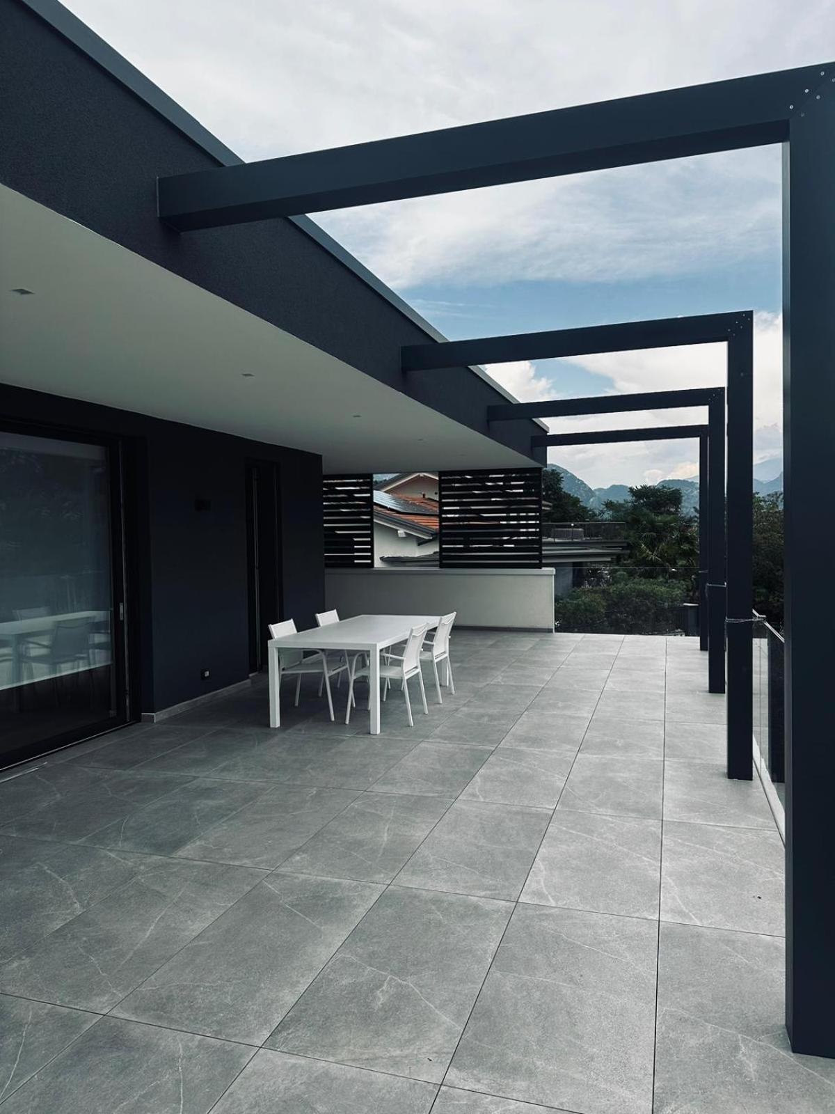 Ad Suite Apartment Riva del Garda Luaran gambar